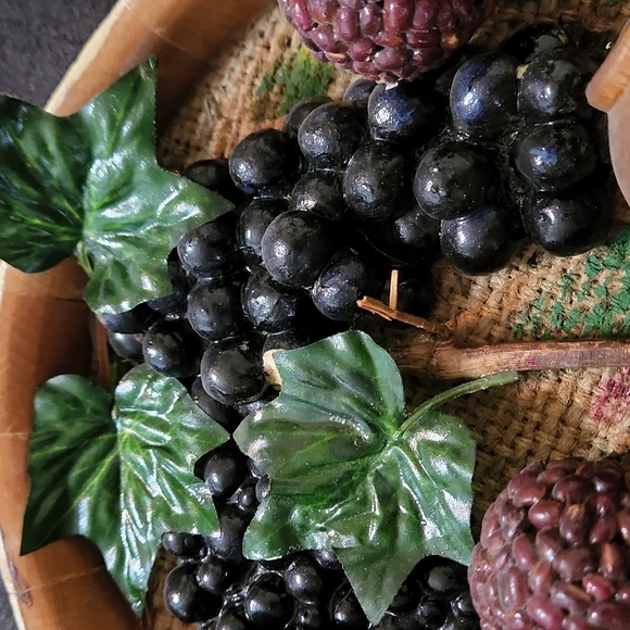 VINTAGE HANDCRAFTED BY ARMENIAN FOLK ARTIST WALL DECORATION. - Picture 11 of 11